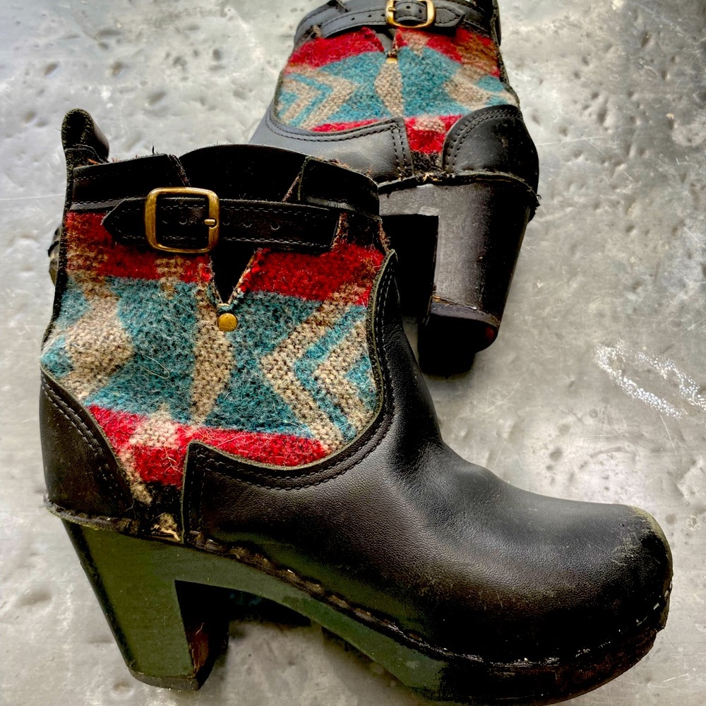 Shop No. 6 clog boots size 36